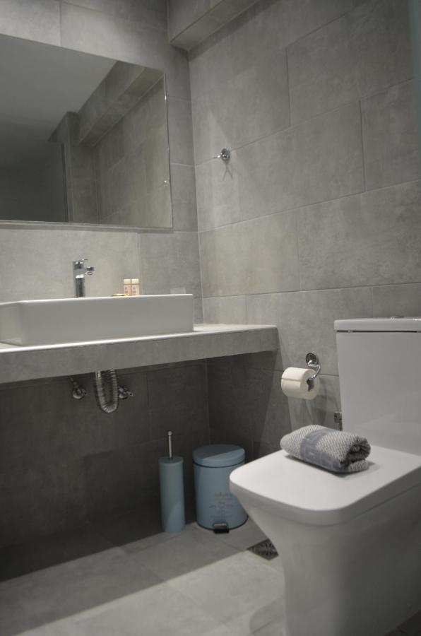 Kastro Luxury Studios And Mezonette Скиатос Экстерьер фото